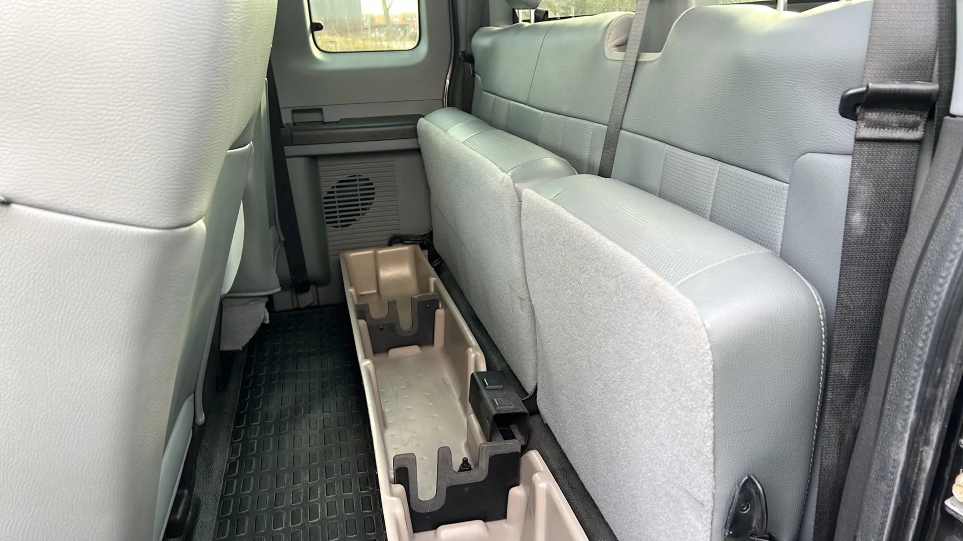 Used 2011 Ford F250 XL AWD/4WD image 10