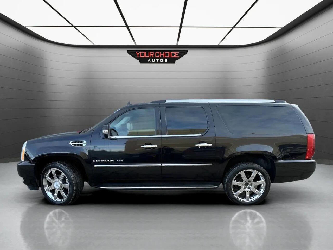 Used 2007 Cadillac Escalade ESV AWD w/ Information Package image 2