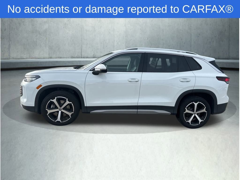 Used 2025 Volkswagen Tiguan SE w/ Panoramic Sunroof Package video 2