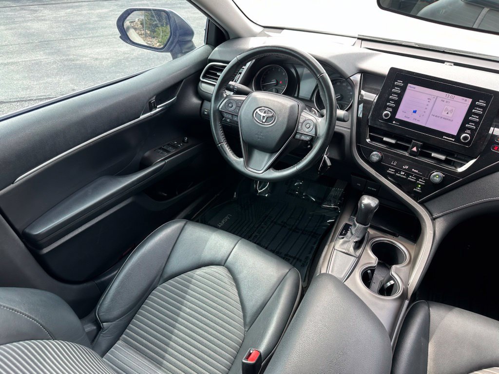 Used 2021 Toyota Camry SE FWD image 23