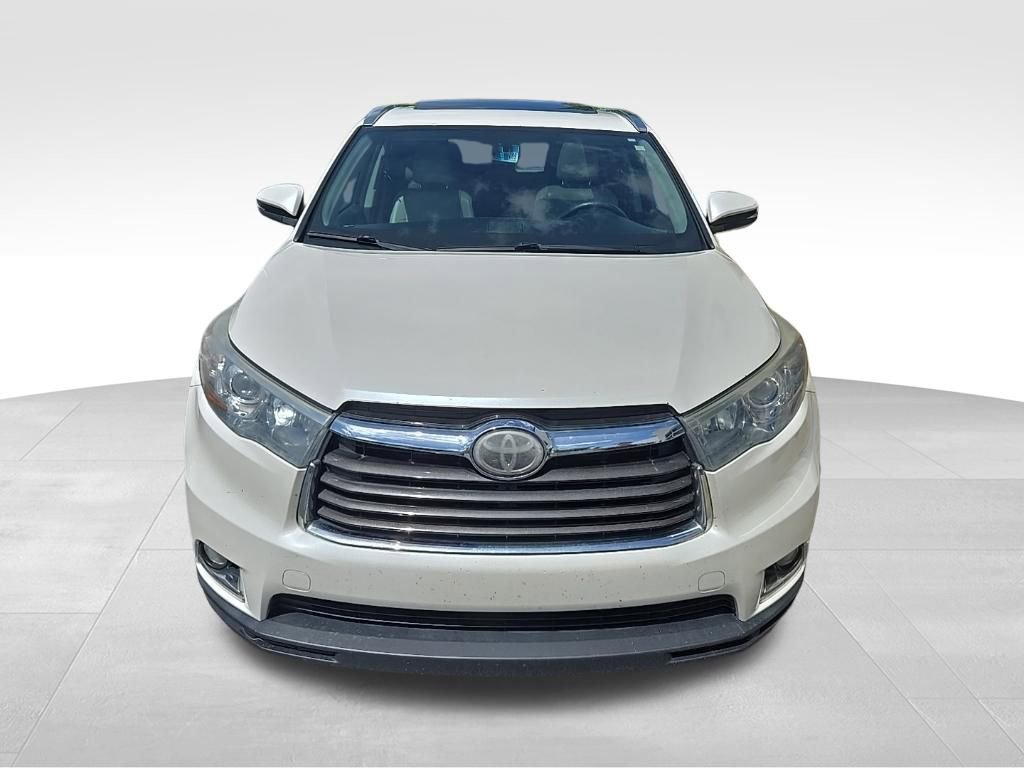 Used 2014 Toyota Highlander Limited w/ Driver Technology Package AWD/4WD video 2