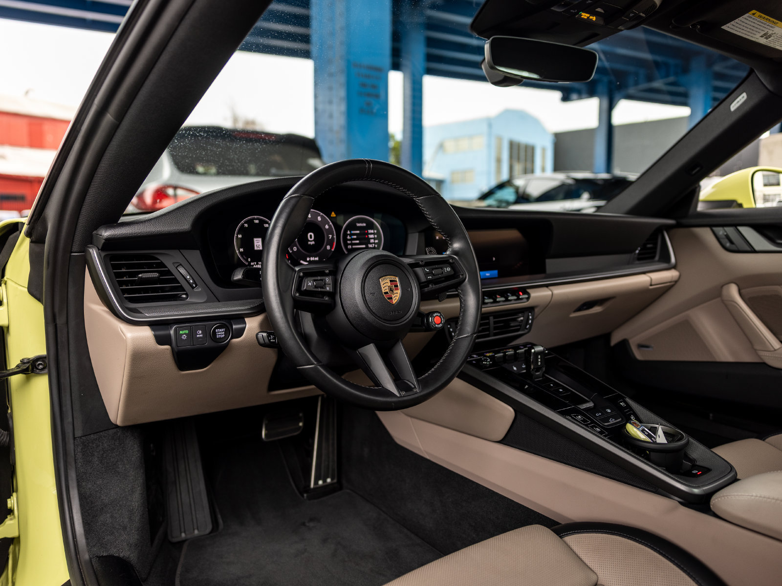 Certified 2025 Porsche 911 Carrera RWD image 4