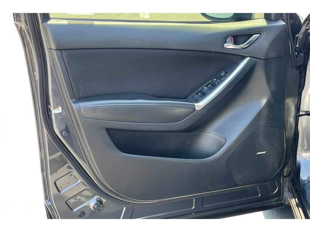 Used 2016 MAZDA CX-5 Touring w/ Bose/Moonroof Package FWD image 12