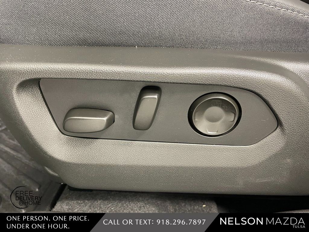 Used 2024 Buick Envision Preferred image 18