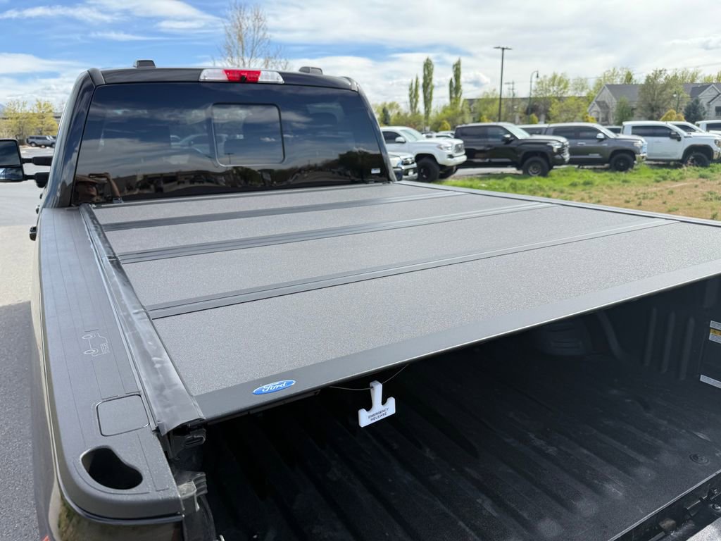 Used 2025 Ford F350 Platinum image 14
