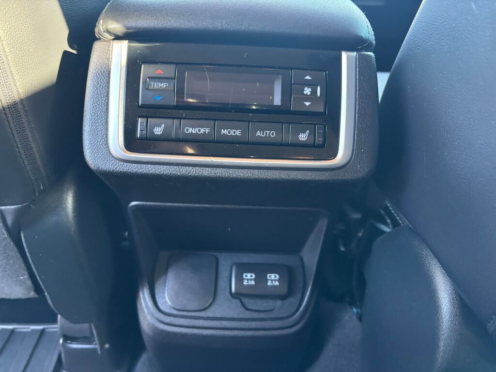 Used 2021 Subaru Ascent Limited w/ Technology Package image 15