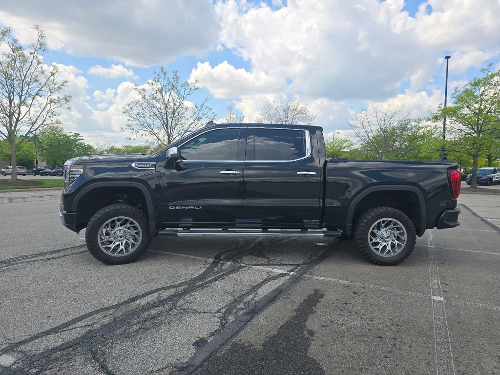Used 2026 GMC Sierra 1500 Denali w/ Technology Package AWD/4WD image 13