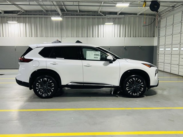 New 2026 Nissan Rogue Platinum image 21