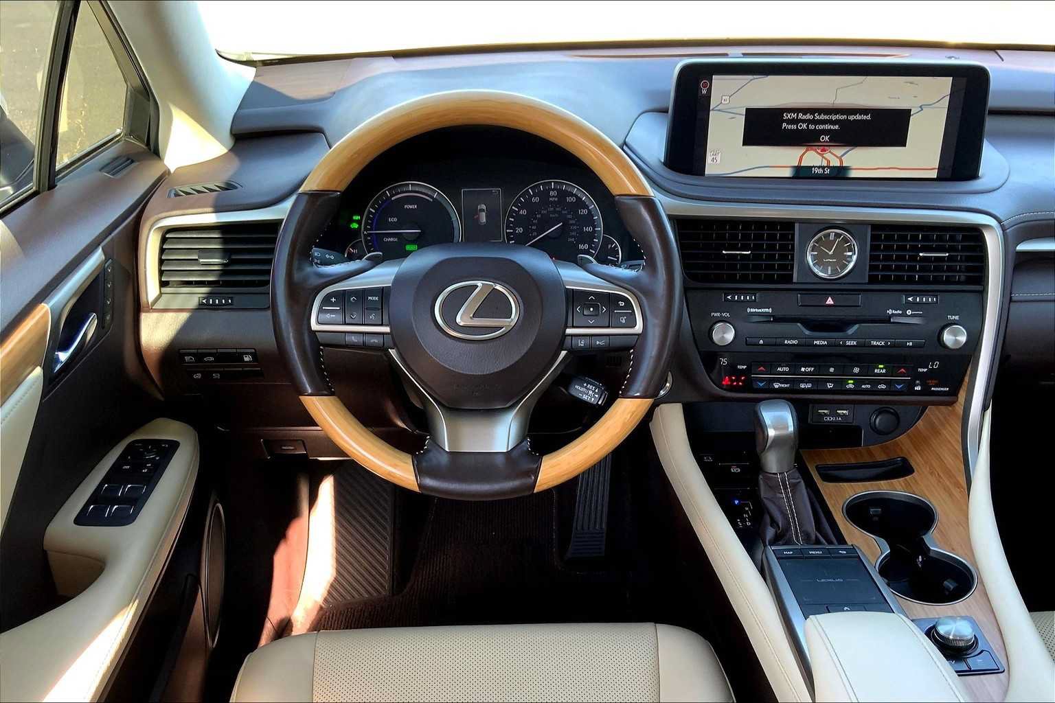 Used 2020 Lexus RX 450hL AWD w/ Premium Package image 5