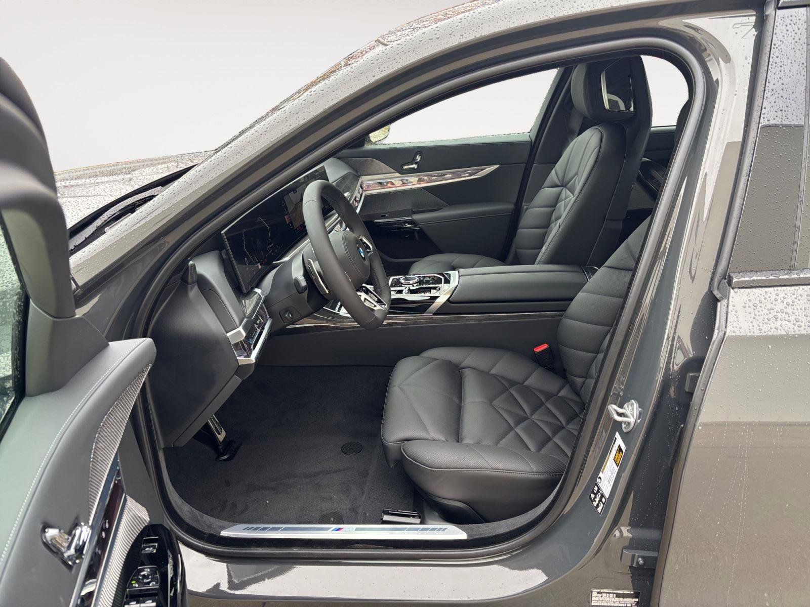 New 2026 BMW 740i xDrive AWD/4WD image 20