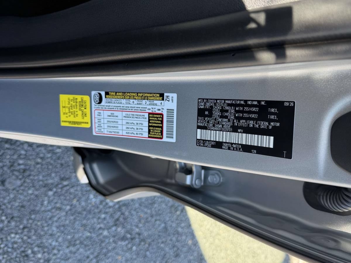 New 2026 Lexus TX 500h AWD w/ Technology Package image 20