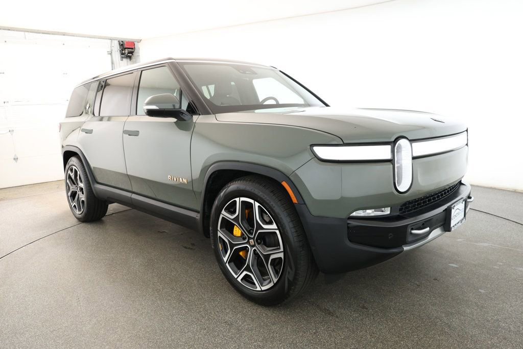 Used 2022 Rivian R1S Launch Edition image 3