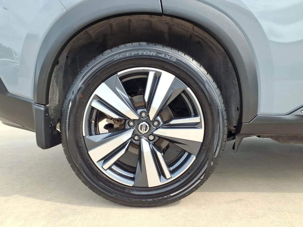 Used 2021 Nissan Rogue SL FWD image 19