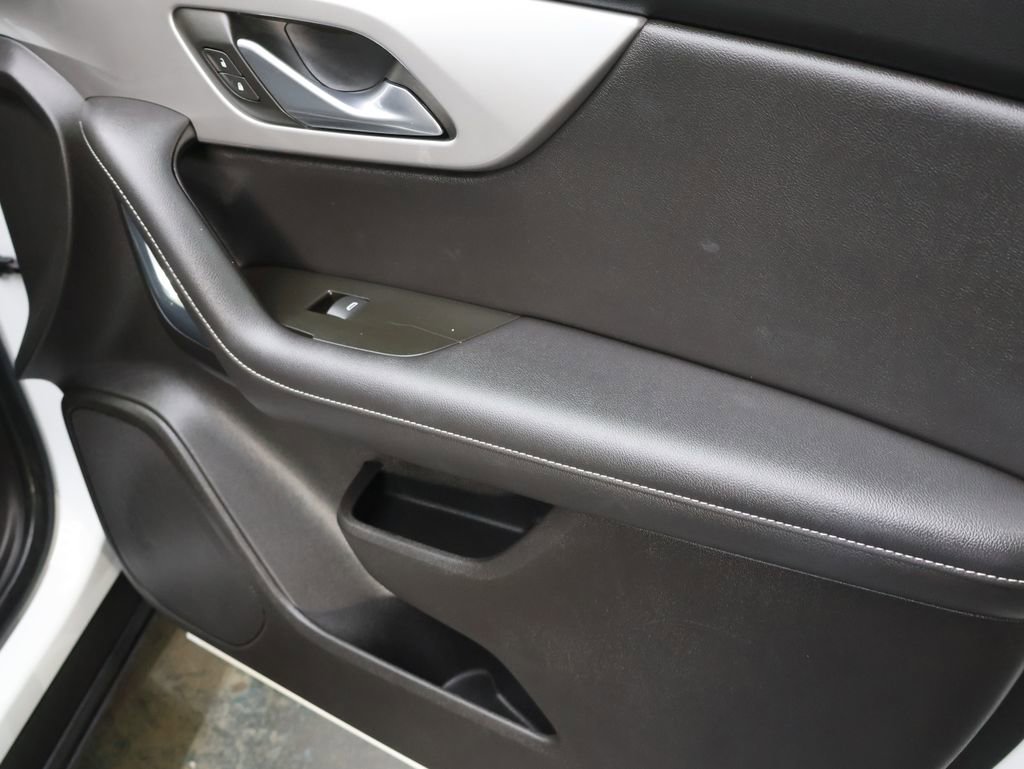 Used 2023 Chevrolet Blazer LT image 12