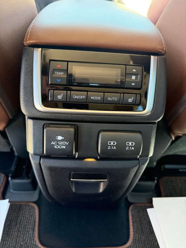 Used 2019 Subaru Ascent Touring w/ Popular Package #2 AWD/4WD image 33