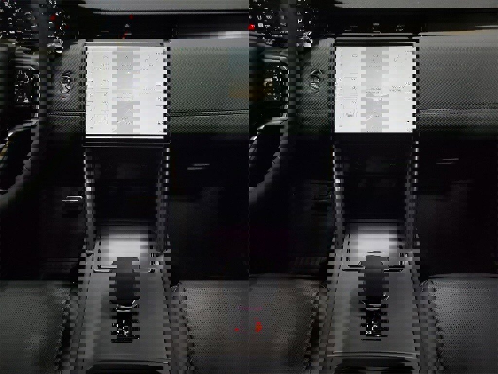 New 2025 Land Rover Discovery Sport Dynamic SE image 26