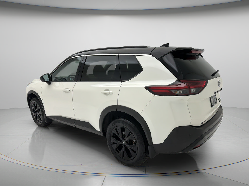 Used 2023 Nissan Rogue SV w/ SV Premium B Package AWD/4WD image 4