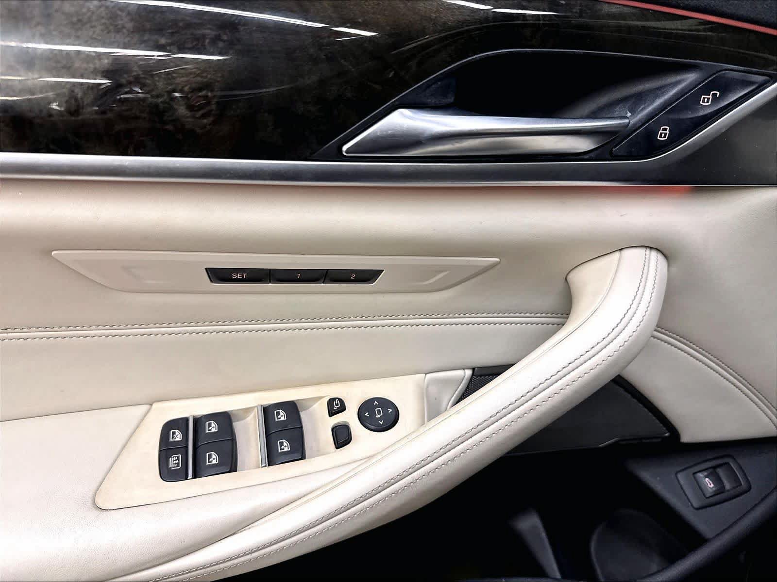 Used 2017 BMW 540i RWD image 35