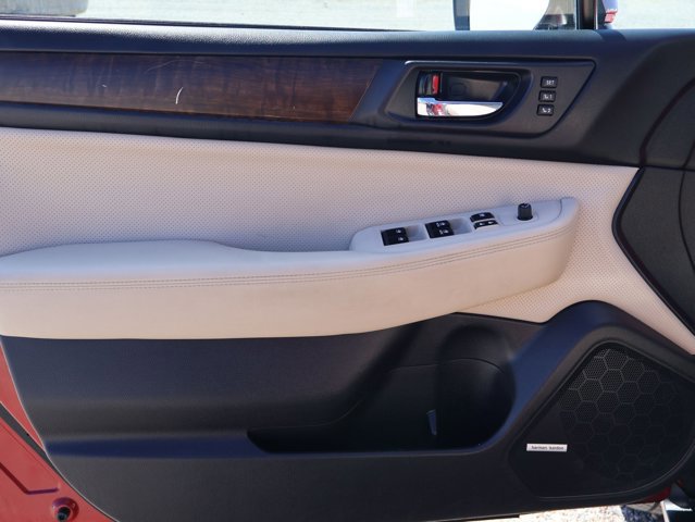 Used 2016 Subaru Outback 2.5i Limited image 11