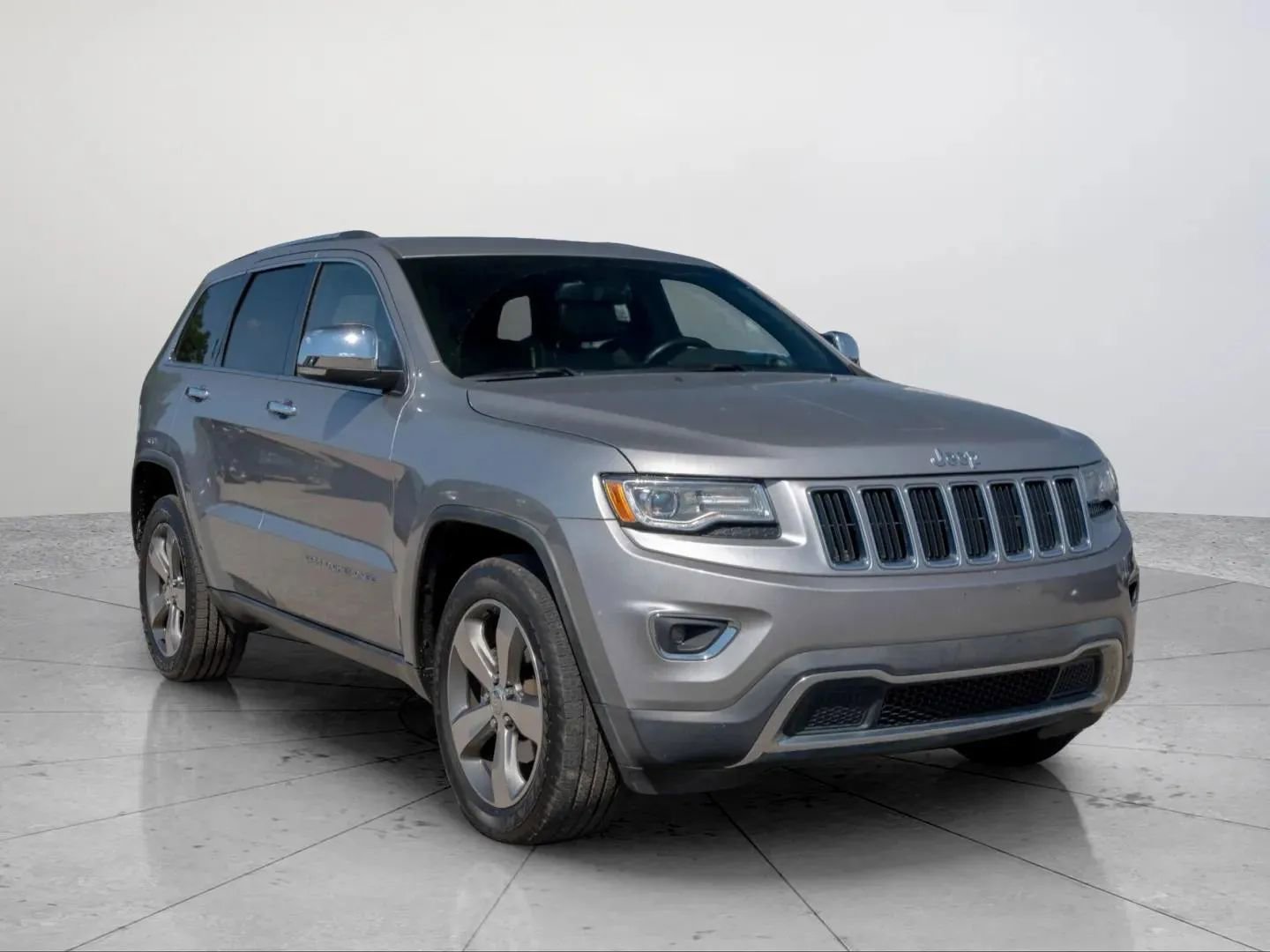 Used 2015 Jeep Grand Cherokee Limited w/ Luxury Group II