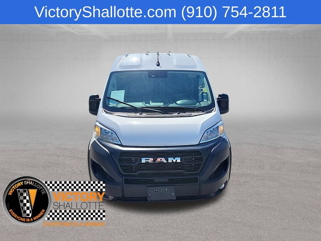 Used 2024 RAM ProMaster 2500 w/ Convenience Group FWD image 3