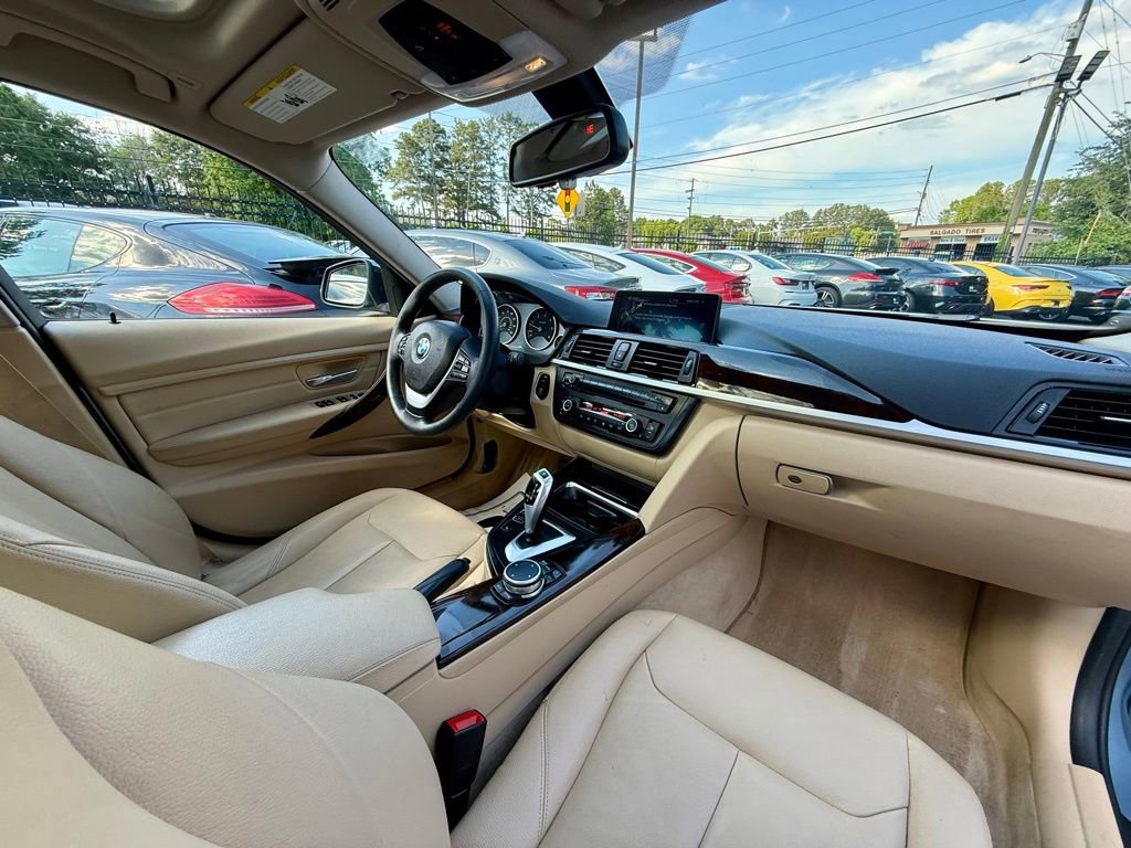 Used 2015 BMW 328d xDrive Sedan AWD/4WD image 31