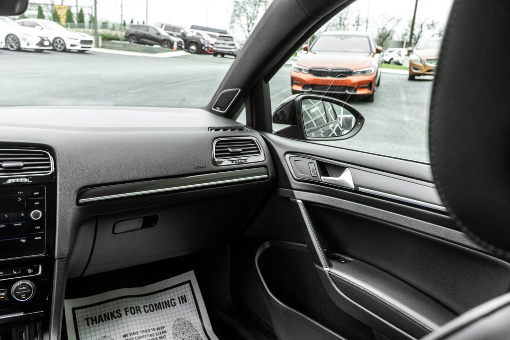 Used 2019 Volkswagen Golf R 4-Door image 15