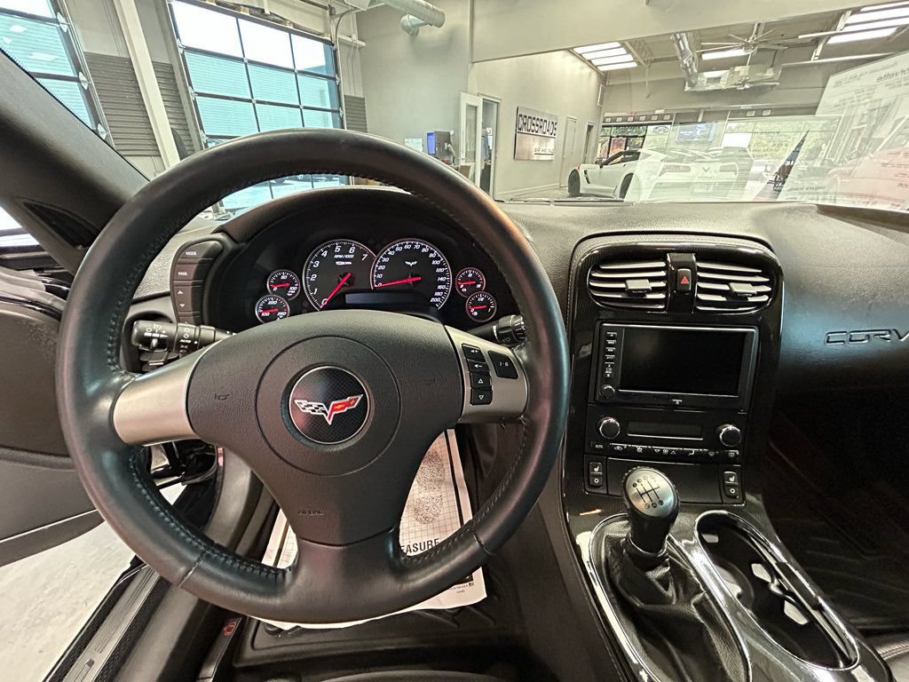 Used 2008 Chevrolet Corvette Z06 w/ Preferred Equipment Group RWD image 6
