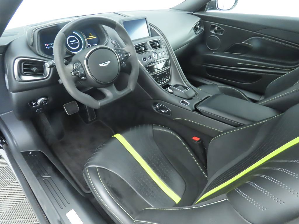 Used 2019 Aston Martin DB11 AMR image 9
