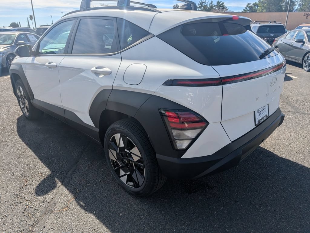 New 2025 Hyundai Kona SEL AWD/4WD image 3