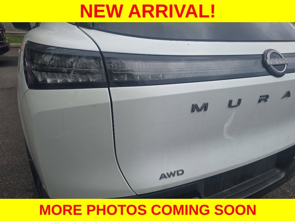 Used 2025 Nissan Murano SL AWD/4WD image 11