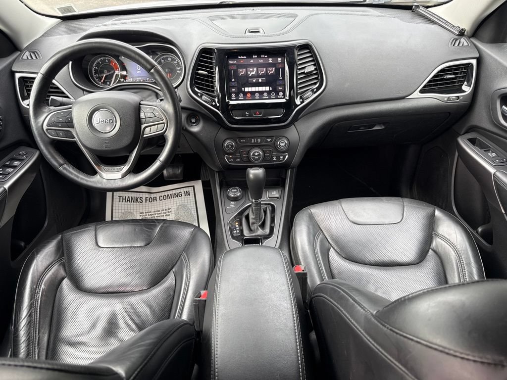 Used 2019 Jeep Cherokee Limited AWD/4WD image 18