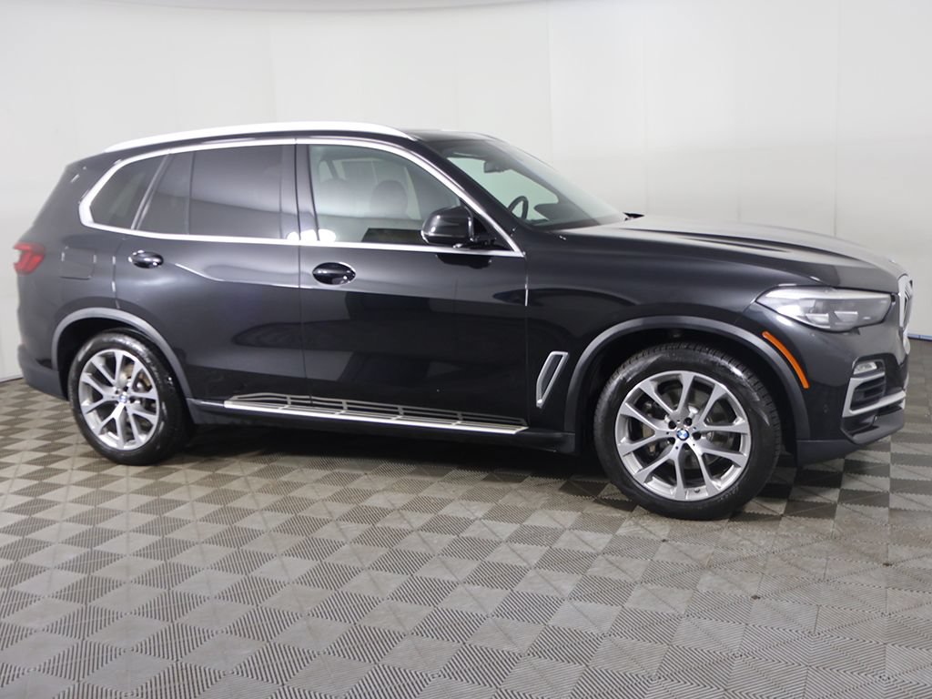 Used 2021 BMW X5 xDrive40i w/ Convenience Package AWD/4WD image 19