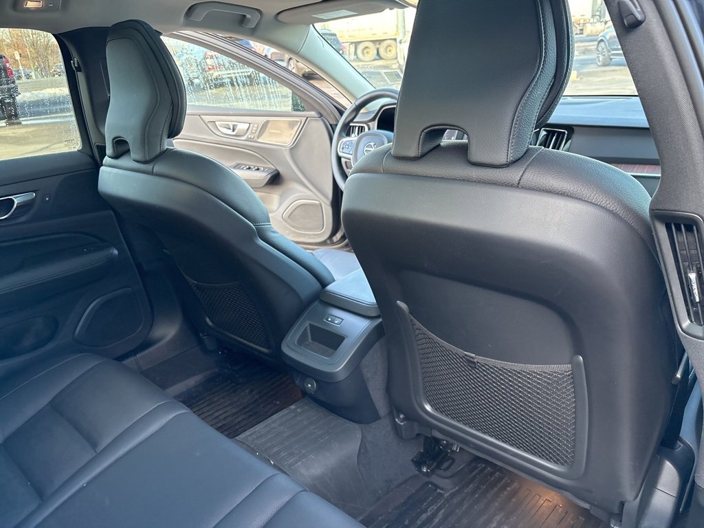 Certified 2024 Volvo V60 B5 Cross Country Plus w/ Protection Package Premier image 42