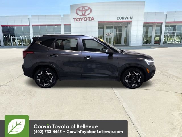 Used 2024 Kia Seltos EX image 9