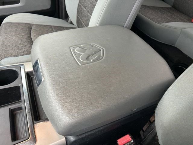 Used 2013 RAM 1500 Outdoorsman image 33
