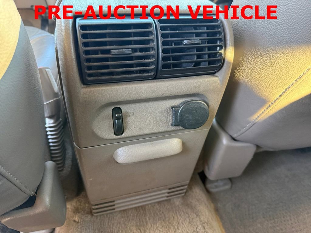 Used 2002 Ford Explorer Eddie Bauer image 26