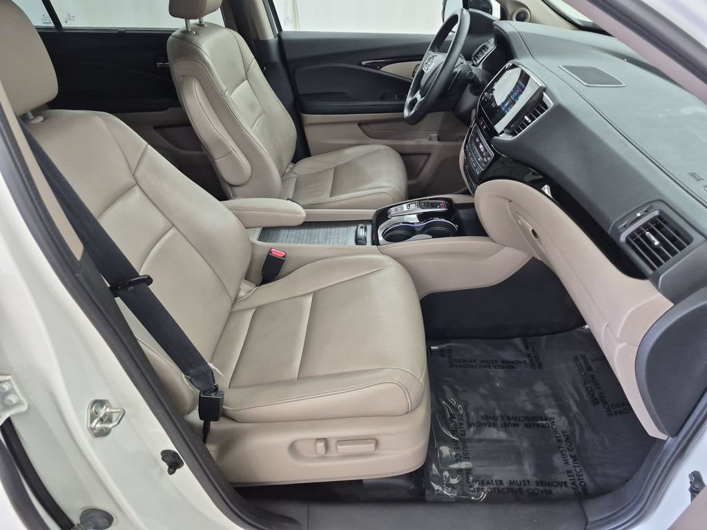 Used 2019 Honda Pilot Touring image 36