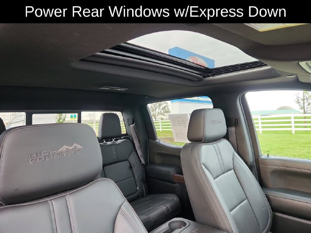 Used 2020 Chevrolet Silverado 1500 High Country w/ Technology Package AWD/4WD image 26