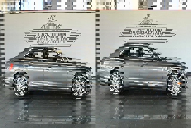 Used 2020 Bentley Flying Spur W12 image 2