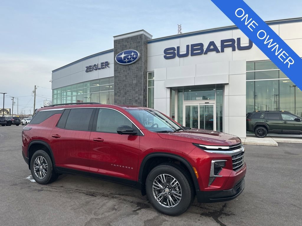 Used 2024 Chevrolet Traverse LT FWD video 1
