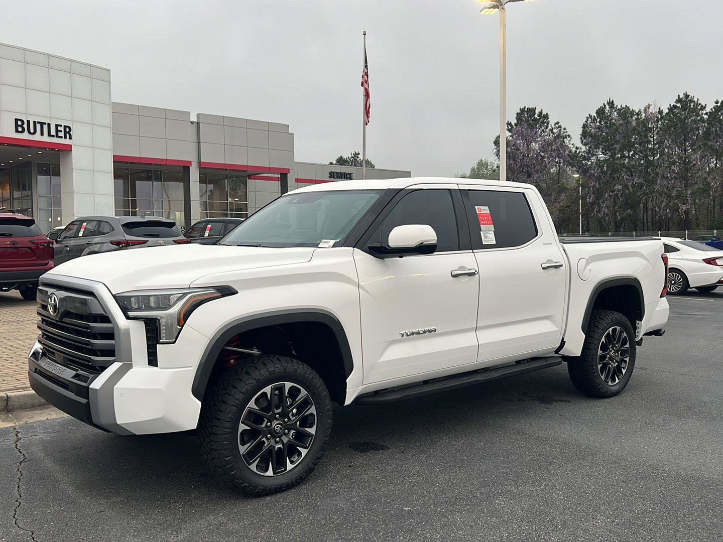 New 2026 Toyota Tundra Limited image 2