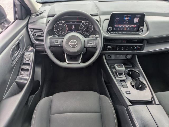 Used 2024 Nissan Rogue S image 18