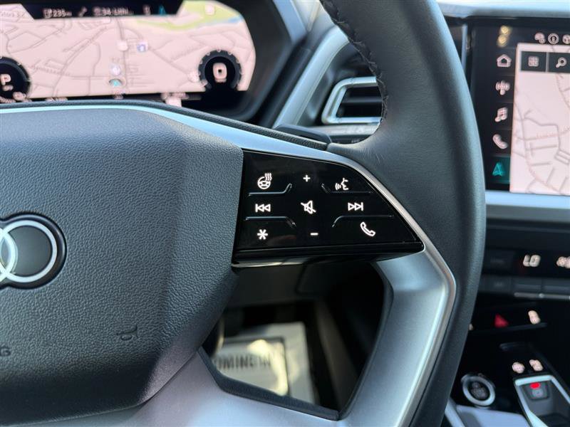 Used 2024 Audi Q4 e-tron Premium Plus w/ Premium Plus image 26