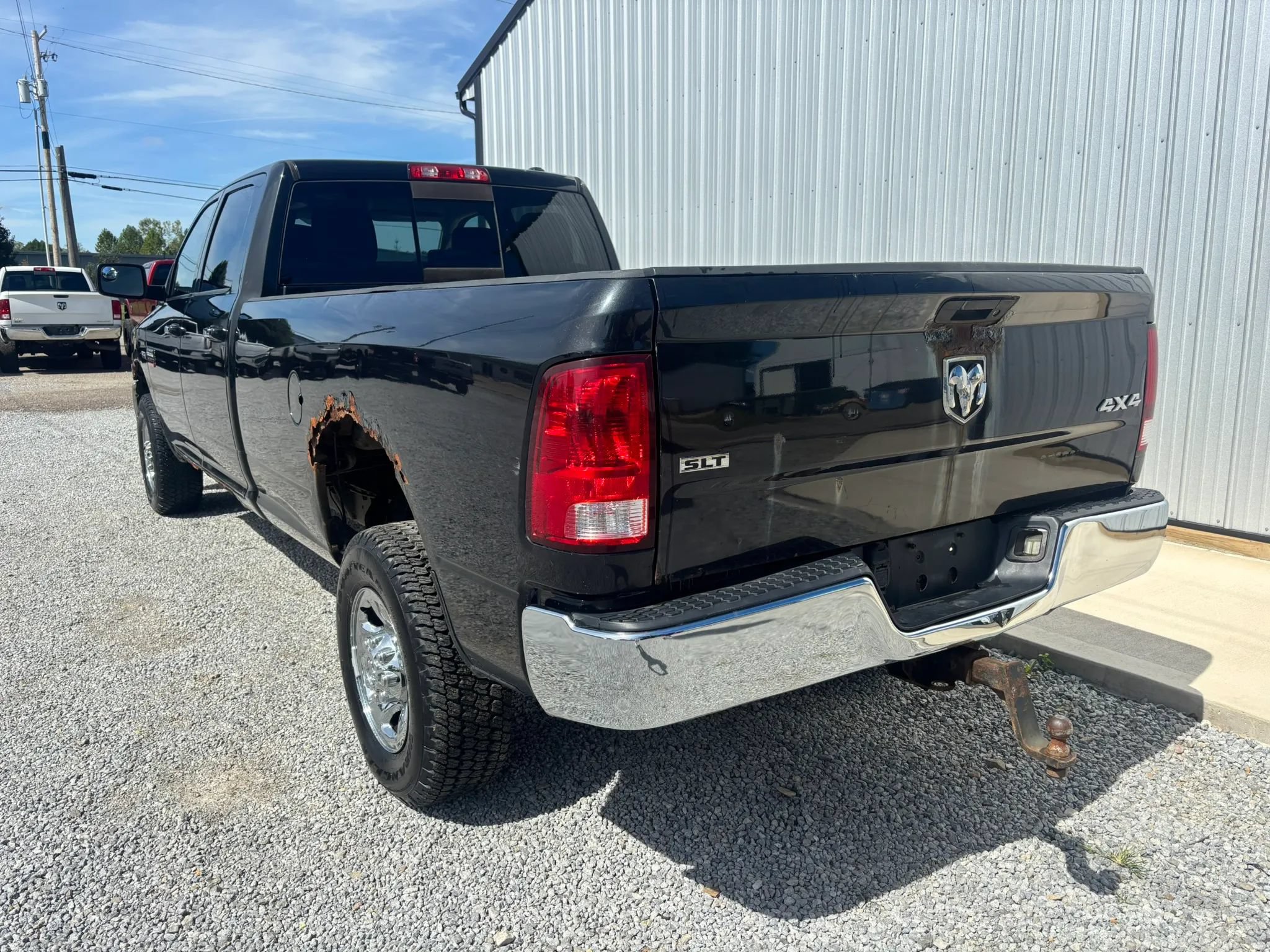 Used 2011 RAM 2500 SLT AWD/4WD image 3