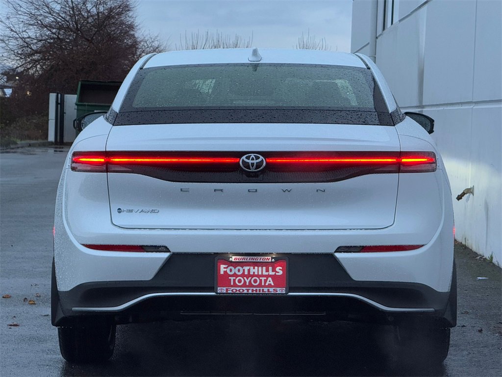 New 2026 Toyota Crown XLE image 6