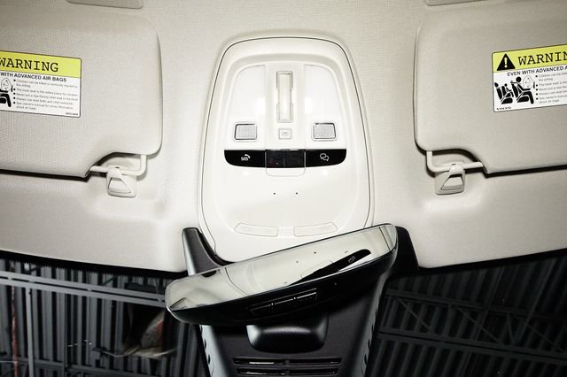 Certified 2023 Volvo XC90 T8 Ultimate w/ Protection Package Premier image 15