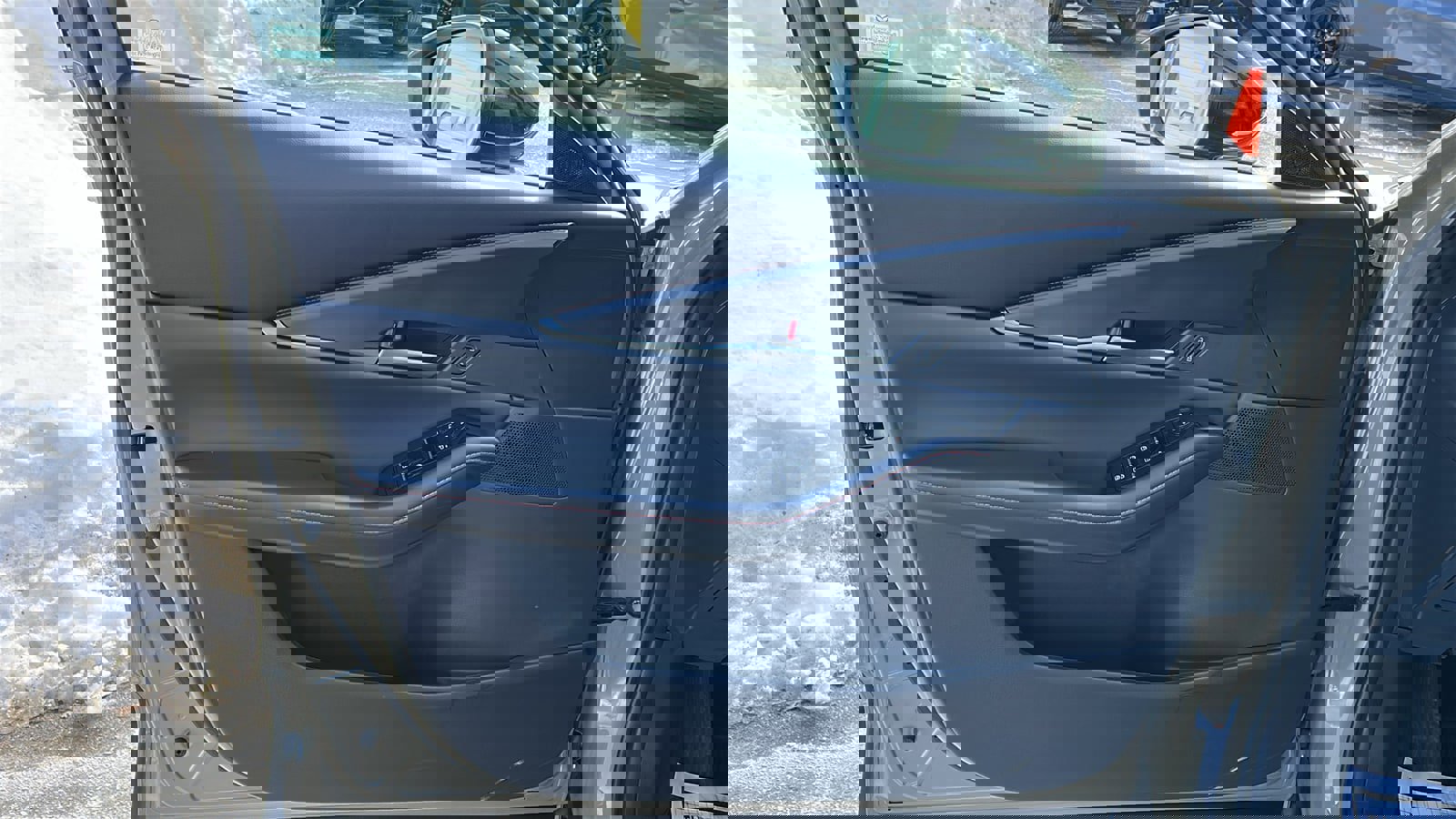 Certified 2025 MAZDA CX-30 Carbon image 9