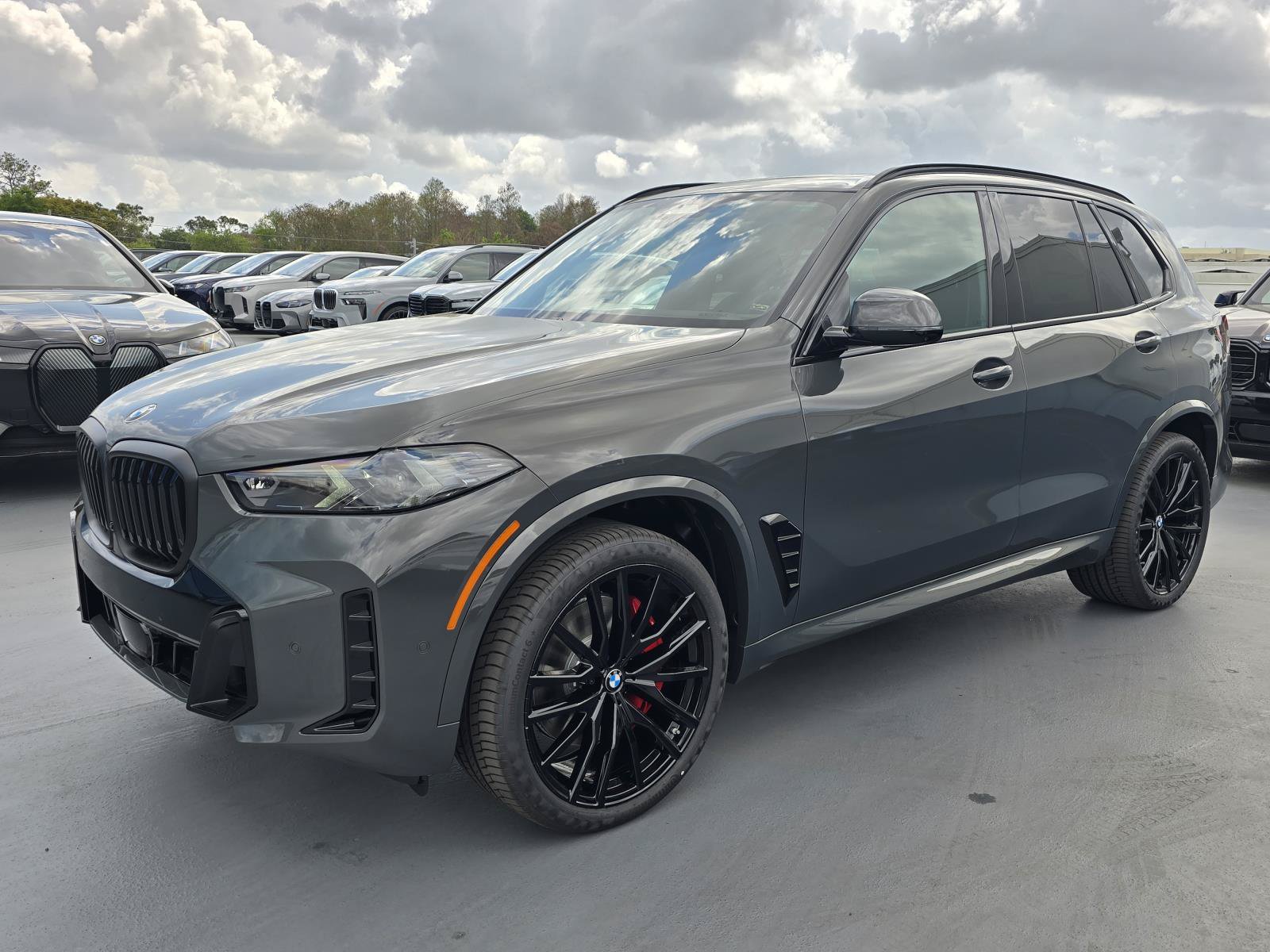 New 2026 BMW X5 sDrive40i w/ M Sport Package RWD image 8