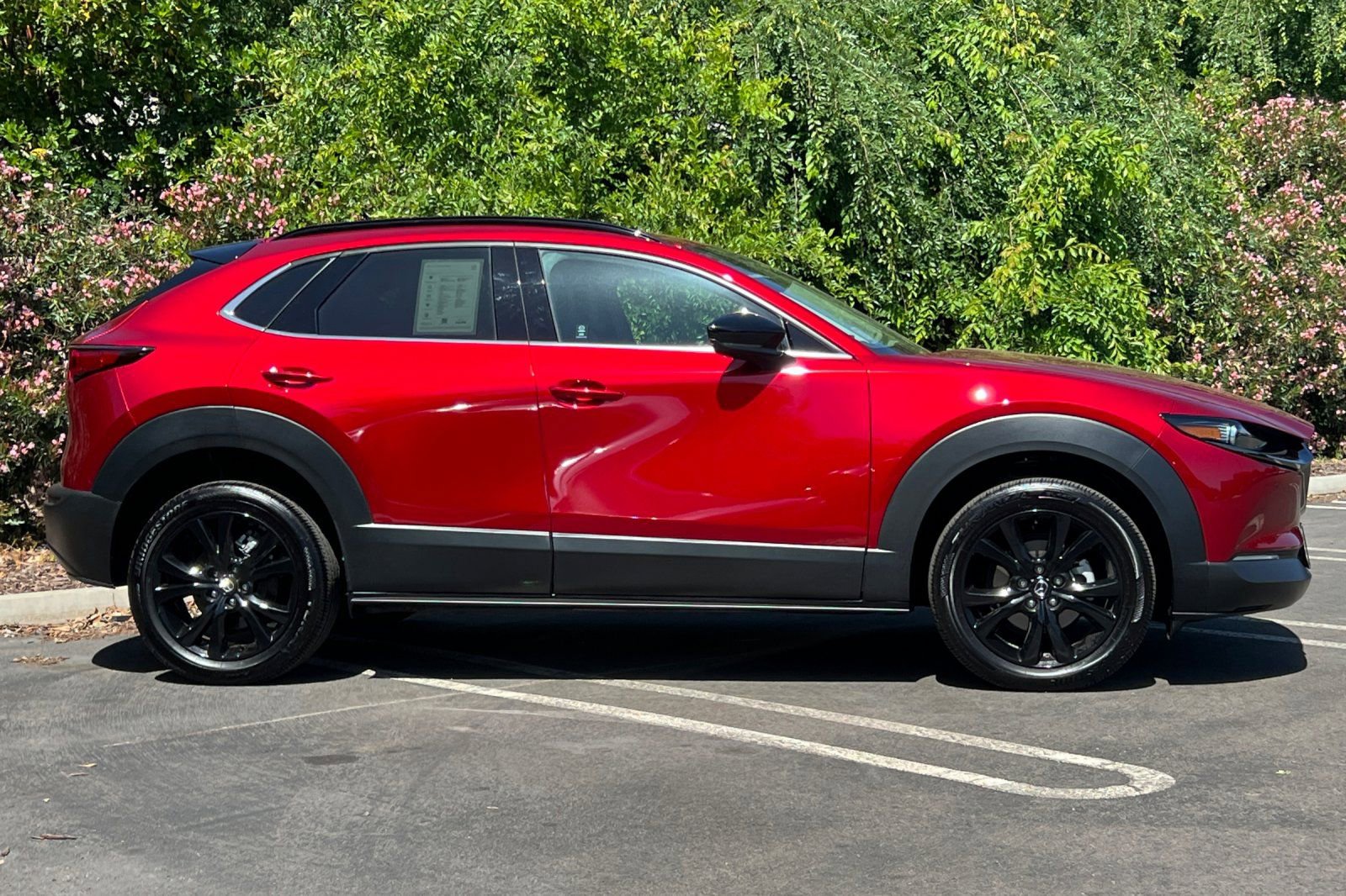 Used 2025 MAZDA CX-30 2.5 Turbo w/ Premium Plus Pkg image 3